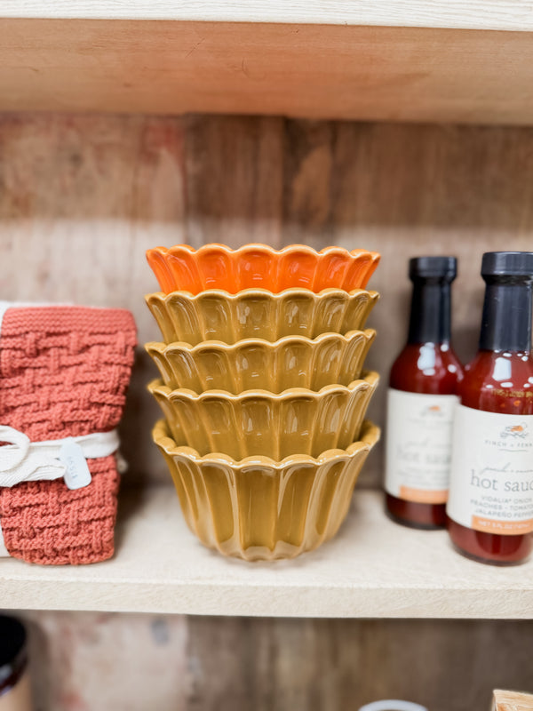 Autumn Pleated Scalloped Bowl