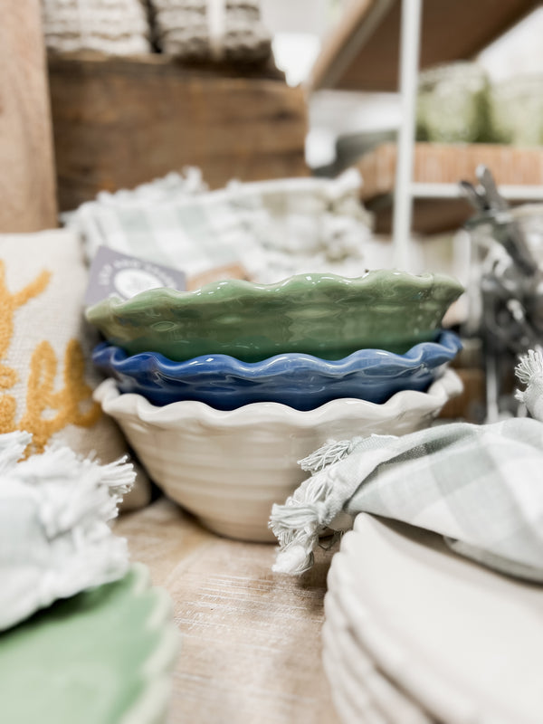 Scalloped Stoneware Bowl