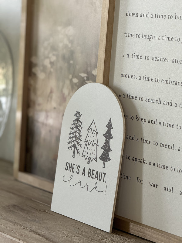 She's A Beaut Clark, Arch | Christmas Decor