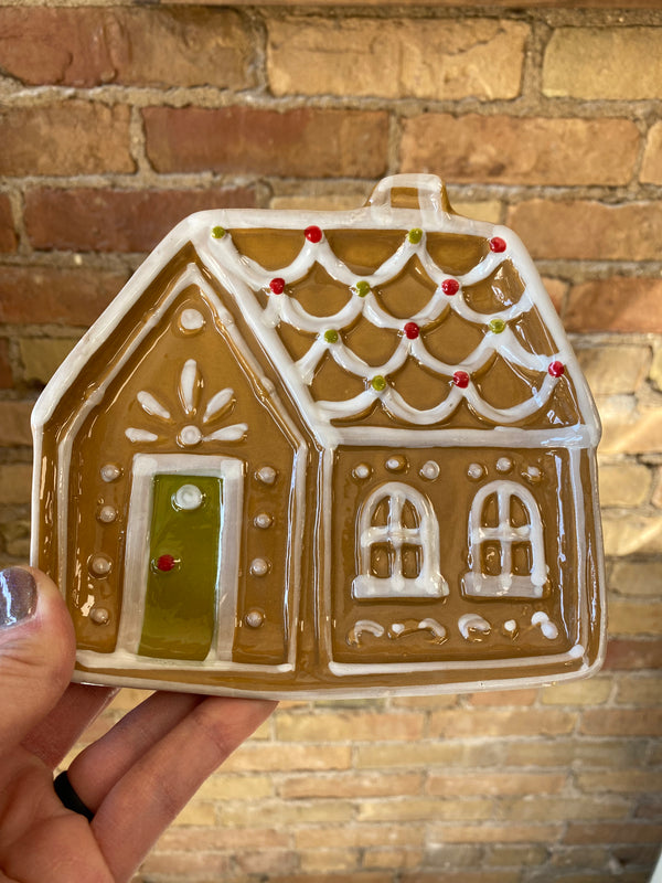 Gingerbread House Plates