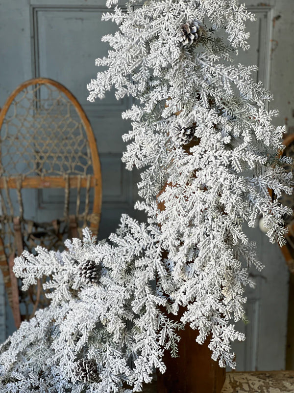 Winter Pines Garland