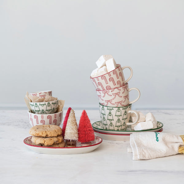 Festive Holiday Nesting Bowls