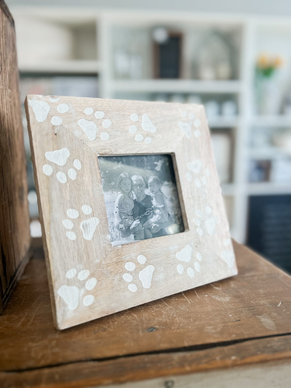 Dog Paw Frame
